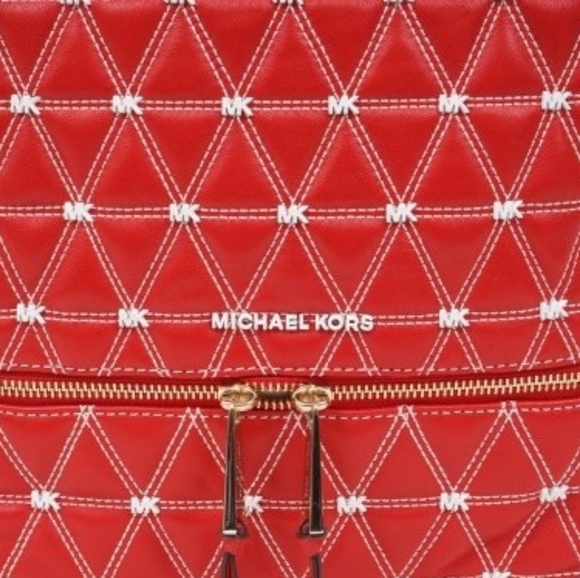 NEW Michael Kors Monogram Quilted Backpack - Picture 2 of 10